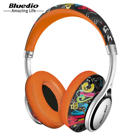 Fashionable Bluetooth Headphones